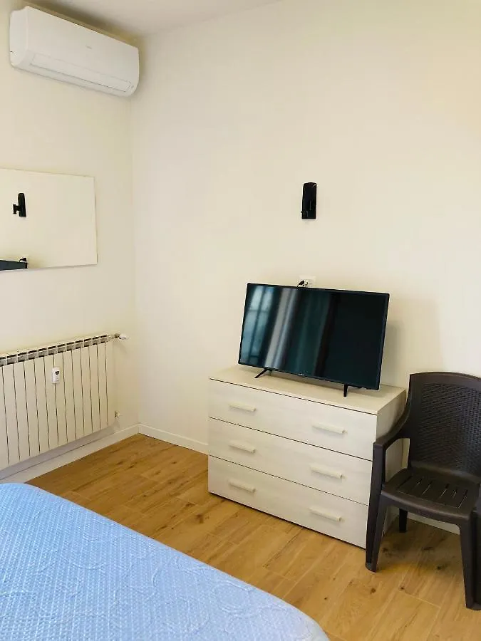 דסנזאנו דל גארדה Guido'S Apartment Villa Romana